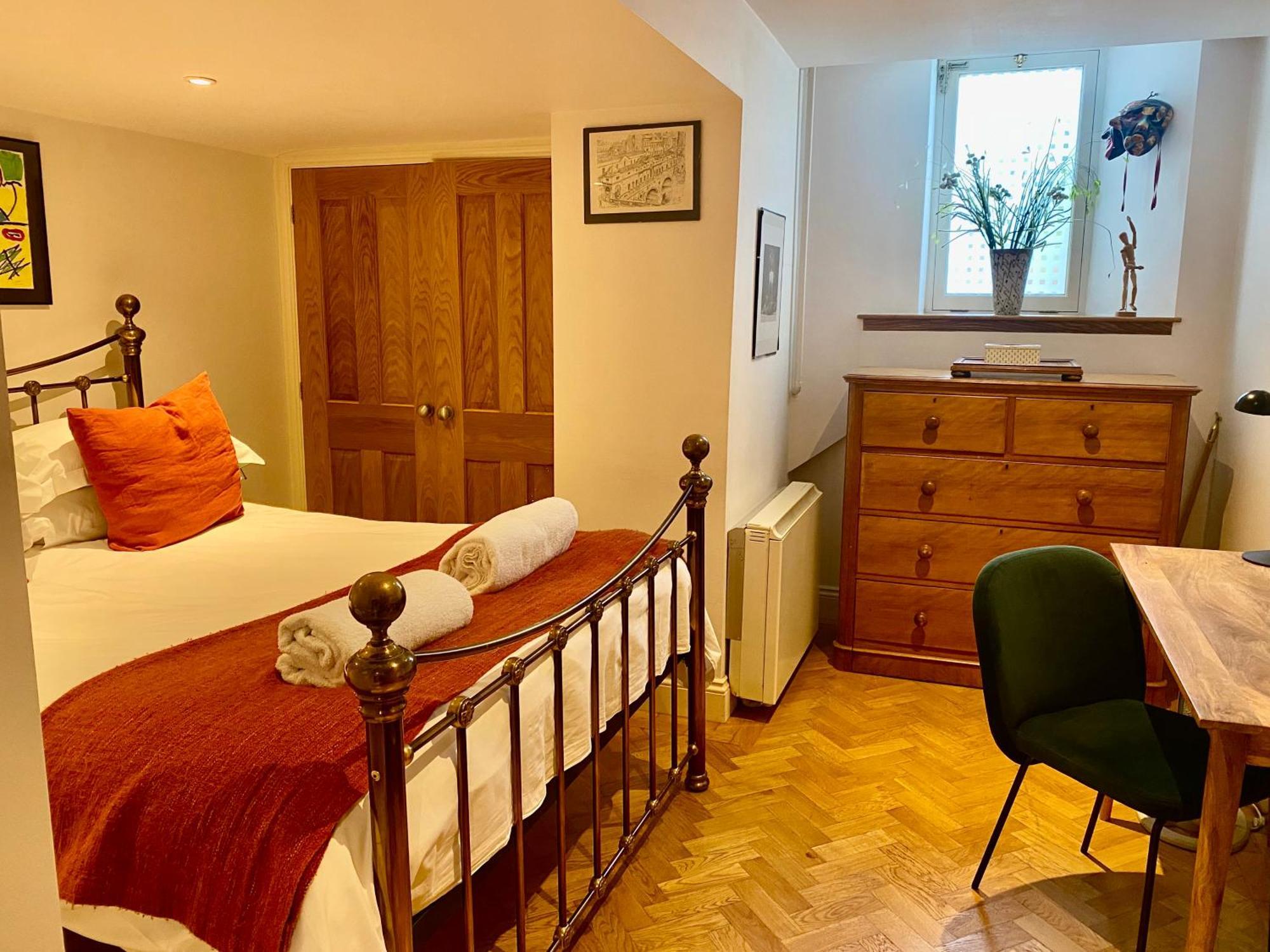 Luxury One Bed Garden Flat-Private Parking Apartamento Bath Exterior foto